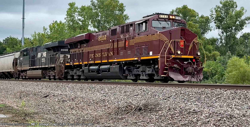 NS 8000 & NS 8102 approach Hines Hill Rd.